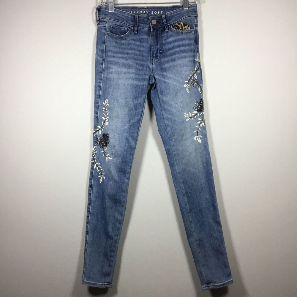 White House Black Market jeans beaded floral skinny light blue animal print sz00